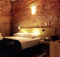 The Lookout Cave Underground Motel - Tourism Canberra