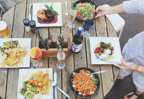 Caledonian Inn - Tourism Canberra 22