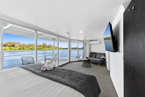 Murray River Queen - Tourism Canberra 10