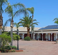 John Pirie Motor Inn - Tourism Canberra