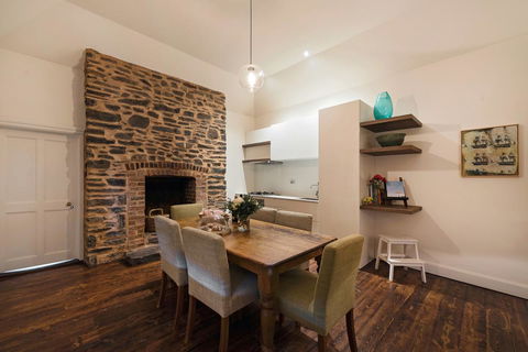 Jacobs Estate Cottage - Tourism Canberra 5