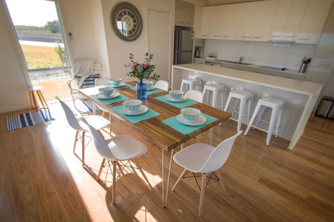 Villa Serra - Tourism Canberra 2