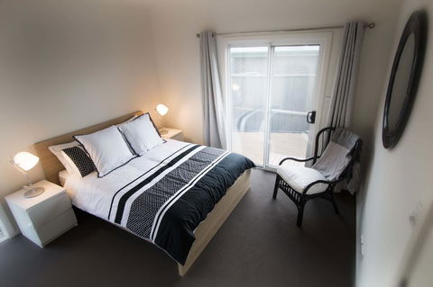 Villa Serra - Tourism Canberra 6