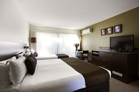 Station Motel - Tourism Canberra 11
