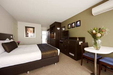 Station Motel - Tourism Canberra 7