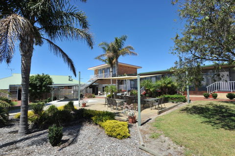 Kangaroo Island Seaview Motel - Tourism Canberra 7