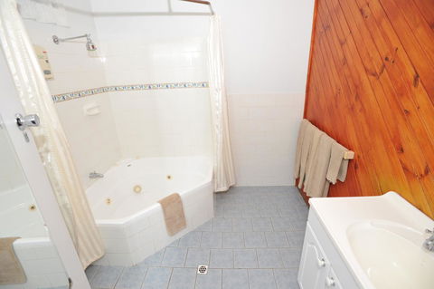 Kangaroo Island Seaview Motel - Tourism Canberra 25