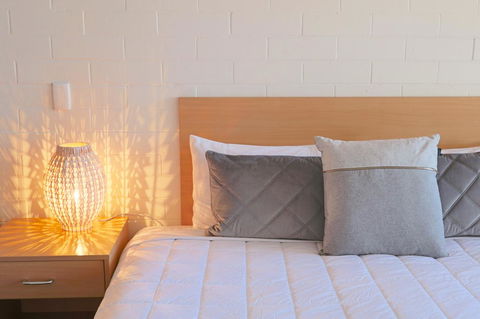 Harbour View Motel - Tourism Canberra 26