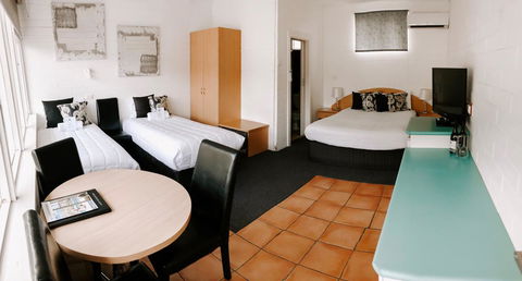 Harbour View Motel - Tourism Canberra 43