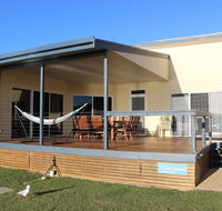 Waterfront on Osprey - Tourism Canberra