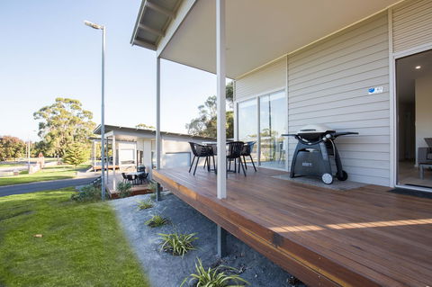 Blue Lake Holiday Park - Tourism Canberra 16