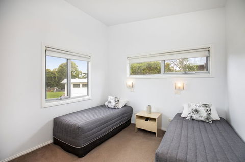 Blue Lake Holiday Park - Tourism Canberra 41