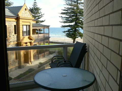 South Esplanade Apartment - Tourism Canberra 6