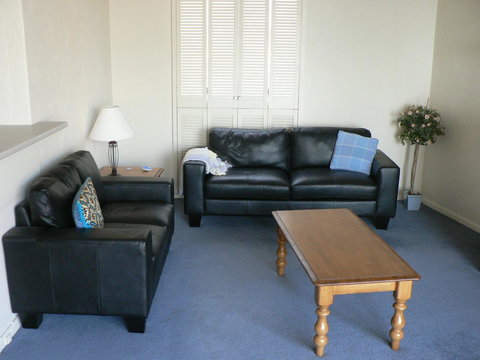 South Esplanade Apartment - Tourism Canberra 4