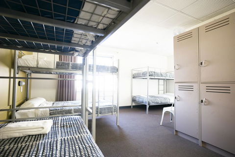 YHA Adelaide Central - Tourism Canberra 23