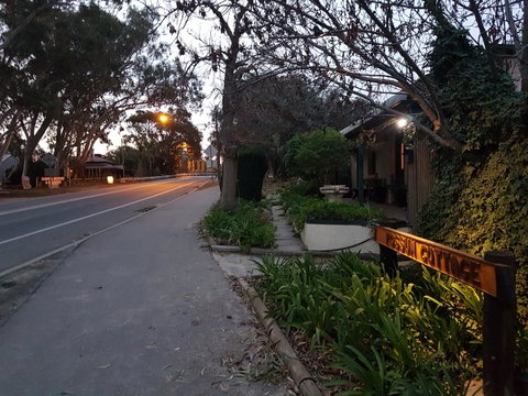 Possum Cottage - Tourism Canberra 12