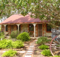 Langmeil Cottages - Tourism Canberra