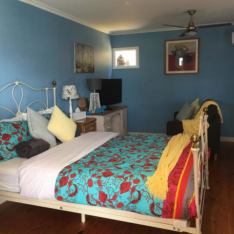 KI Dragonfly Guesthouse - Tourism Canberra 8