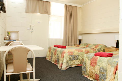 Renmark Motor Inn - Tourism Canberra 18