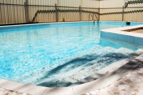 Renmark Motor Inn - Tourism Canberra 3