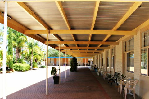 Renmark Motor Inn - Tourism Canberra 5
