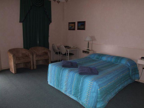 Streaky Bay Hotel Motel - Tourism Canberra 2