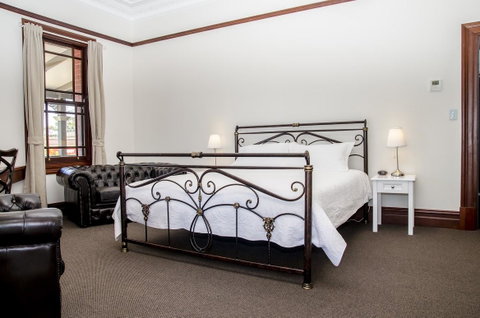 Streaky Bay Hotel Motel - Tourism Canberra 12