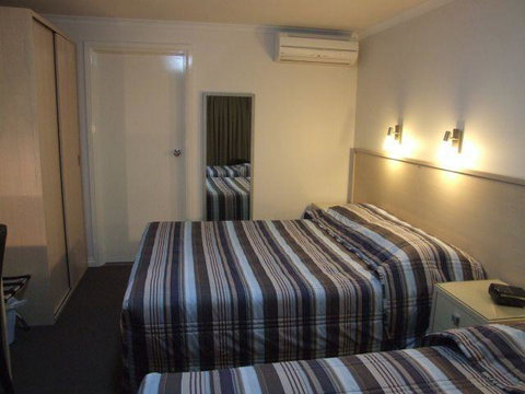 Streaky Bay Hotel Motel - Tourism Canberra 3