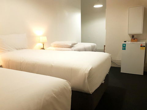 Ambassadors Hotel - Tourism Canberra 5