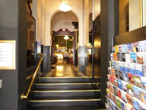 Ambassadors Hotel - Tourism Canberra 0
