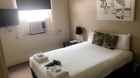 Ambassadors Hotel - Tourism Canberra 33