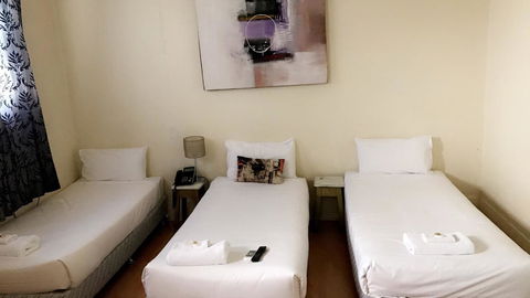Ambassadors Hotel - Tourism Canberra 43