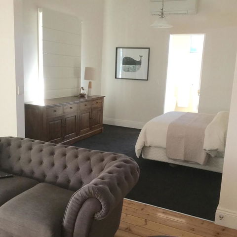 Railway Cottage In Beachport - Tourism Canberra 19