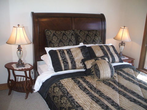 Archery Road Estate - Tourism Canberra 7