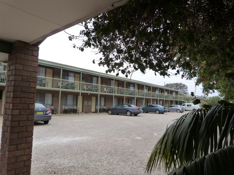 Wintersun Motel - Tourism Canberra 20