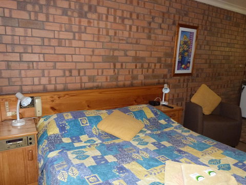 Wintersun Motel - Tourism Canberra 0
