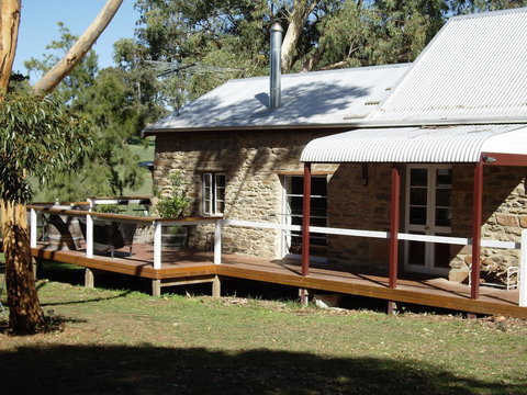 1860 Wine Country Cottages - Tourism Canberra 7