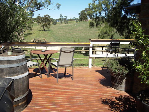1860 Wine Country Cottages - Tourism Canberra 3