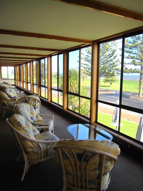 Lacepede Bay Motel - Tourism Canberra 6