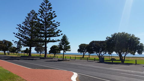 Lacepede Bay Motel - Tourism Canberra 5