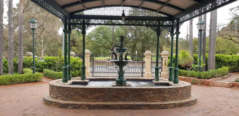 Grand Bluestone Mansion - Tourism Canberra 22