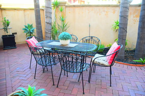 Grand Bluestone Mansion - Tourism Canberra 17