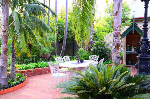 Grand Bluestone Mansion - Tourism Canberra 18