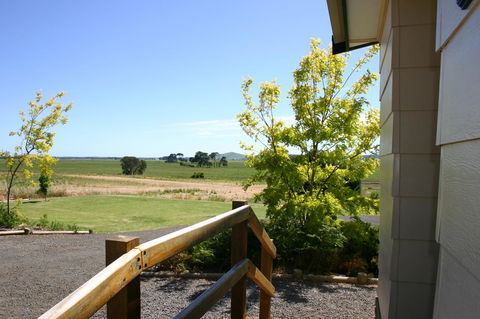 Millicent Hillview Caravan Park - Tourism Canberra 42