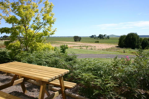 Millicent Hillview Caravan Park - Tourism Canberra 37
