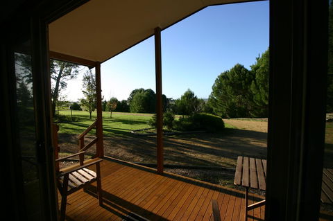 Millicent Hillview Caravan Park - Tourism Canberra 5