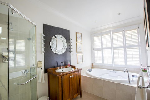 Jasmine\'s Barossa Valley Cottage - Tourism Canberra 13
