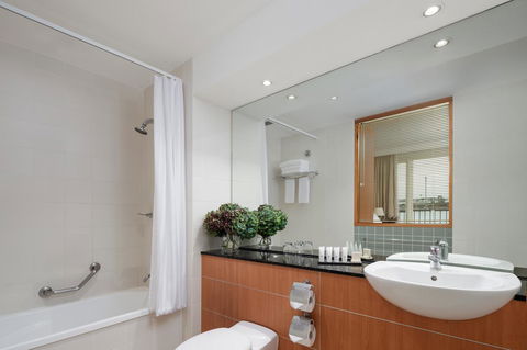 Rydges Newcastle - Tourism Canberra 20