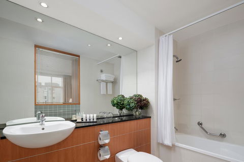 Rydges Newcastle - Tourism Canberra 14
