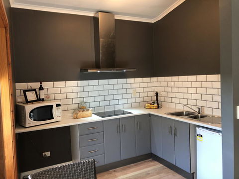 Amande Bed And Breakfast - Tourism Canberra 2